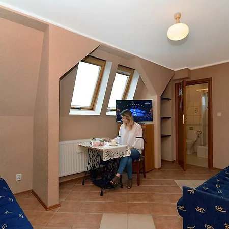 Quarto em Acomodações Particulares Willalux *